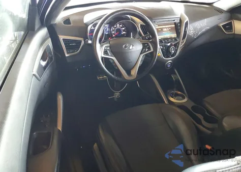 2013 Hyundai Veloster z USA, uszkodzony, nr VIN KMHTC6ADXDU142391